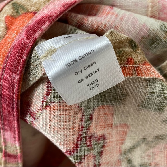 New Talbots Floral Straight Pencil Skirt Back Zip Split Vent Hem Size 12 Petite - Picture 9 of 9